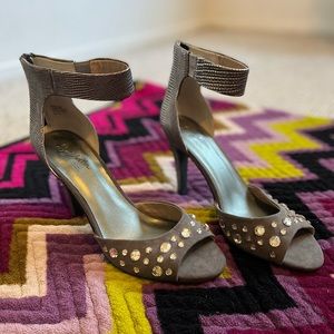 NWT Seychelles High Heeled Ankle Strap Sandals